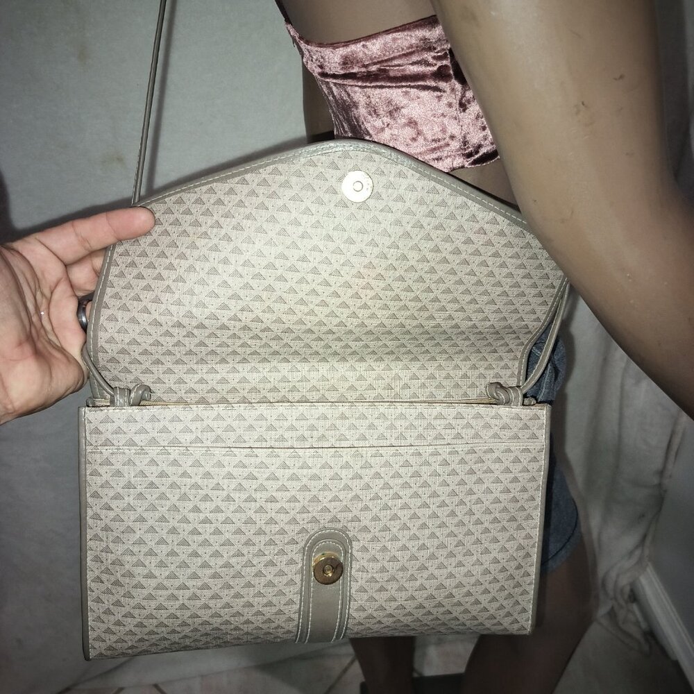 Liz Claiborne Beige and Taupe Leather Crossbody Bag, EUC - Picture 7 of 16